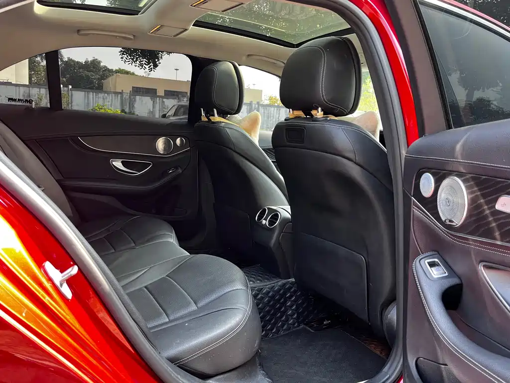 MERCEDES-BENZ C CLASS