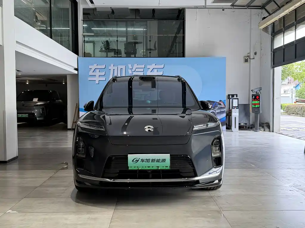 NIO ES8 — миниатюра 2