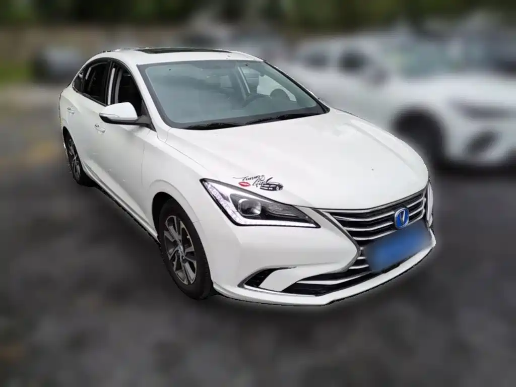 Changan Eado — миниатюра 6