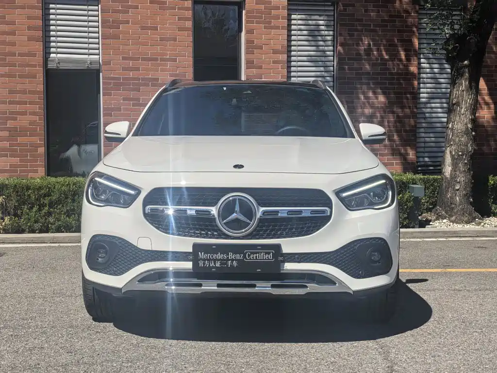 Mercedes-Benz GLA — миниатюра 2