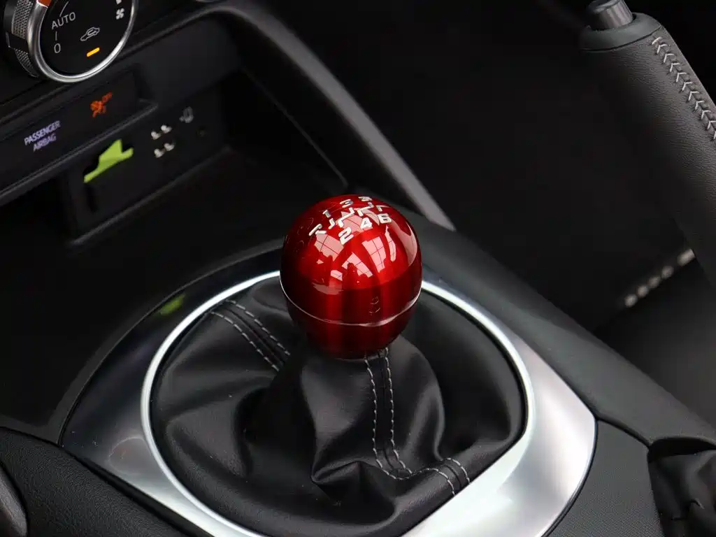Mazda MX-5 — миниатюра 8
