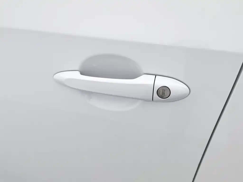 Buick Excelle — миниатюра 18