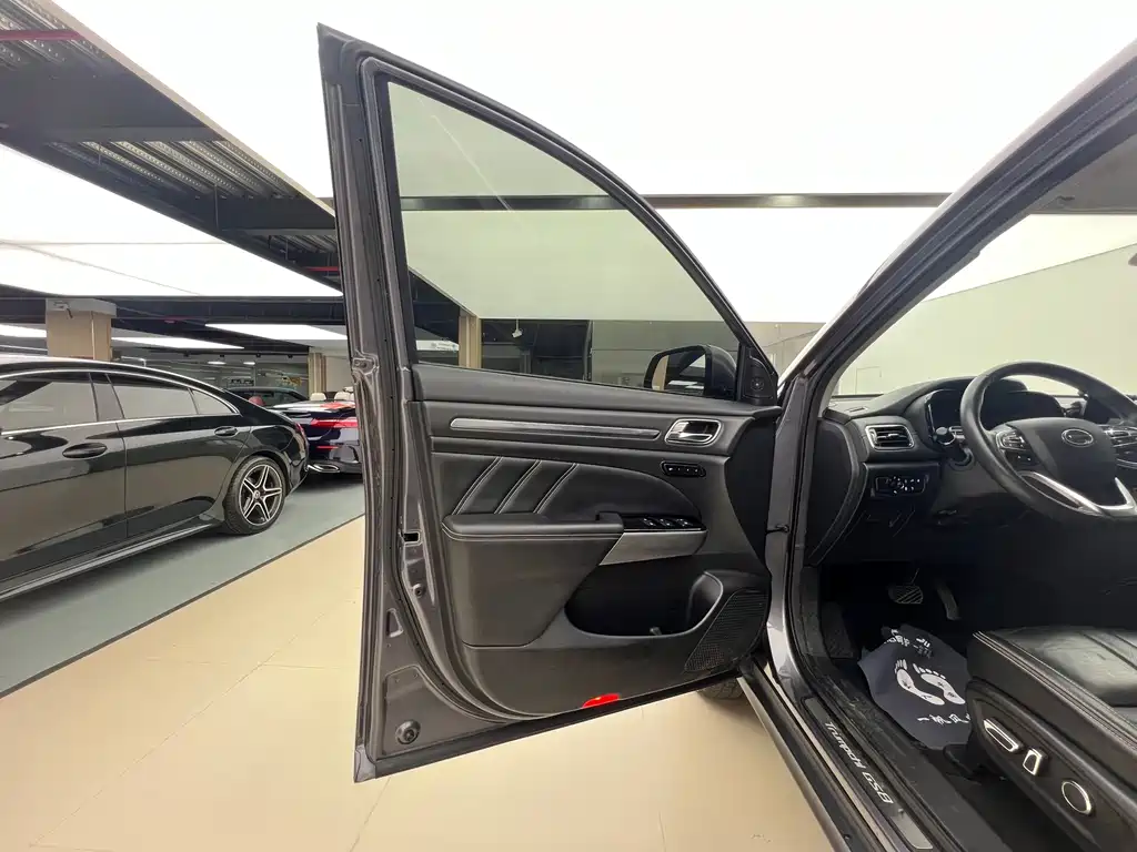 GAC Motor Trumpchi GS8 — миниатюра 4