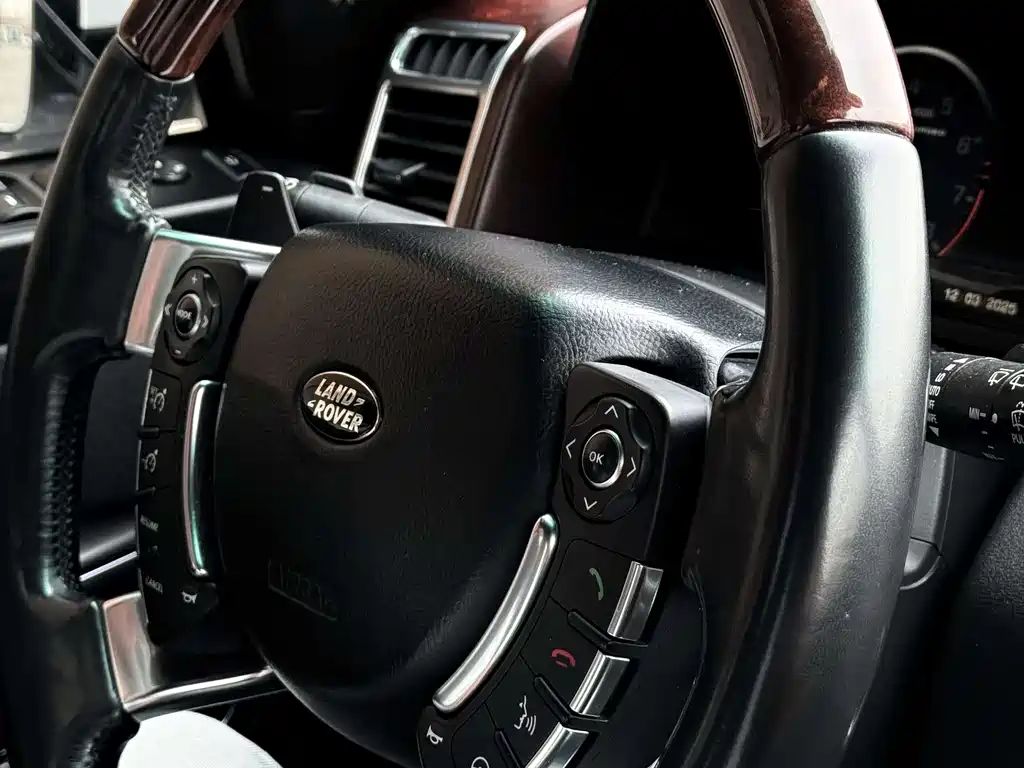 Land Rover Range Rover 2012 5.0 SC V8