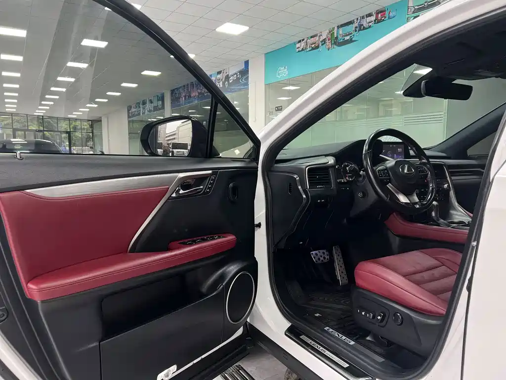 Lexus RX — миниатюра 7