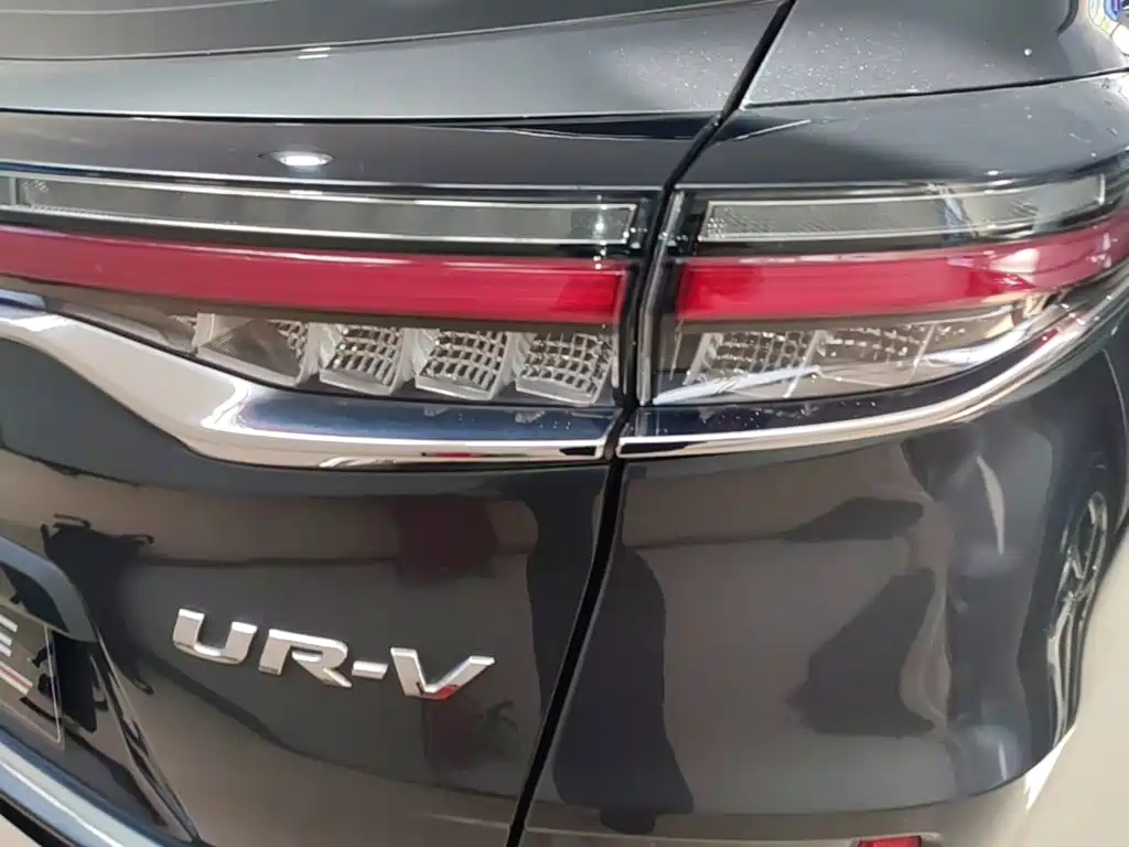 Honda UR-V — миниатюра 8