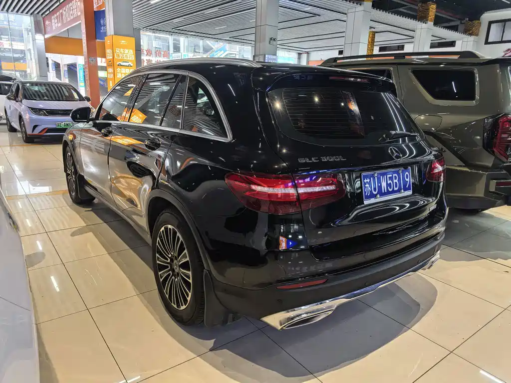 Mercedes-Benz GLC — миниатюра 5