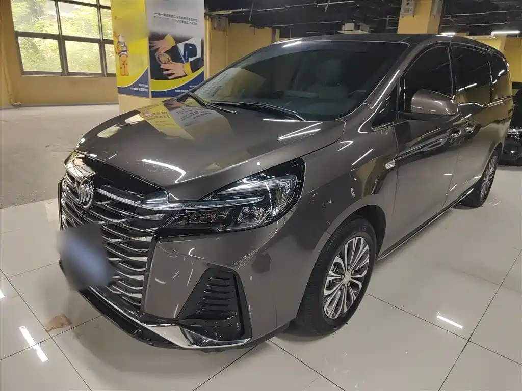 Buick GL8 2025