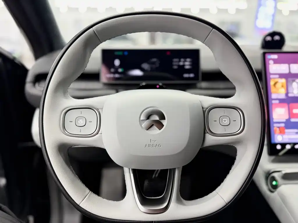 NIO ES6 — миниатюра 13