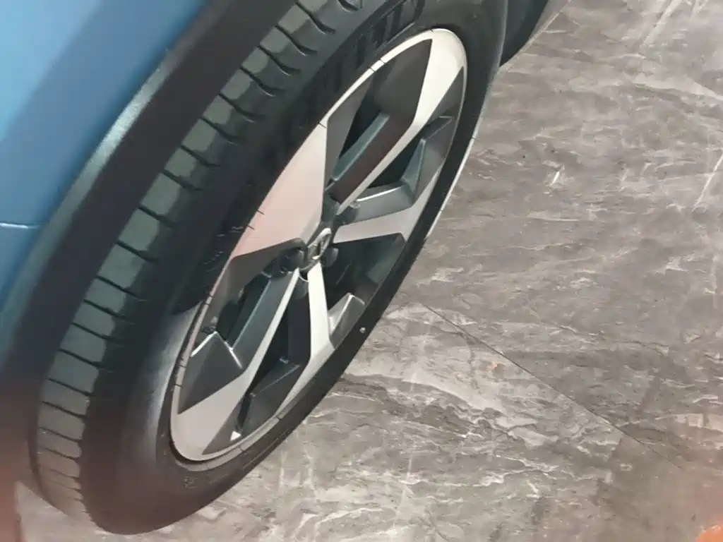 Volvo XC40 — миниатюра 23