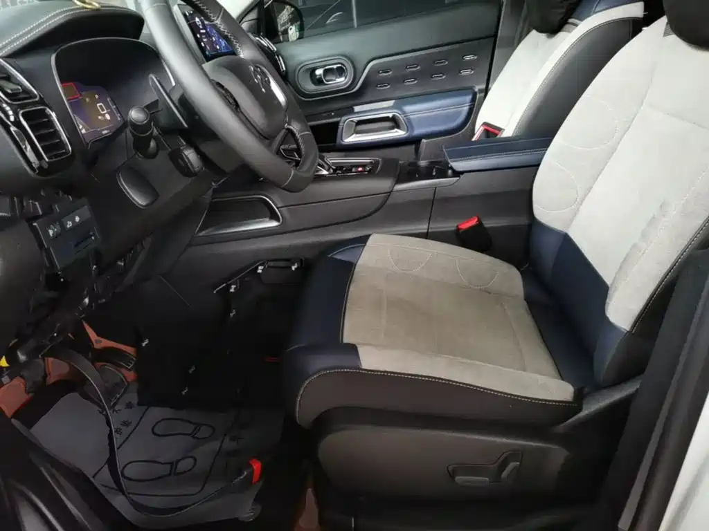 Citroen C5 AIRCROSS — миниатюра 15