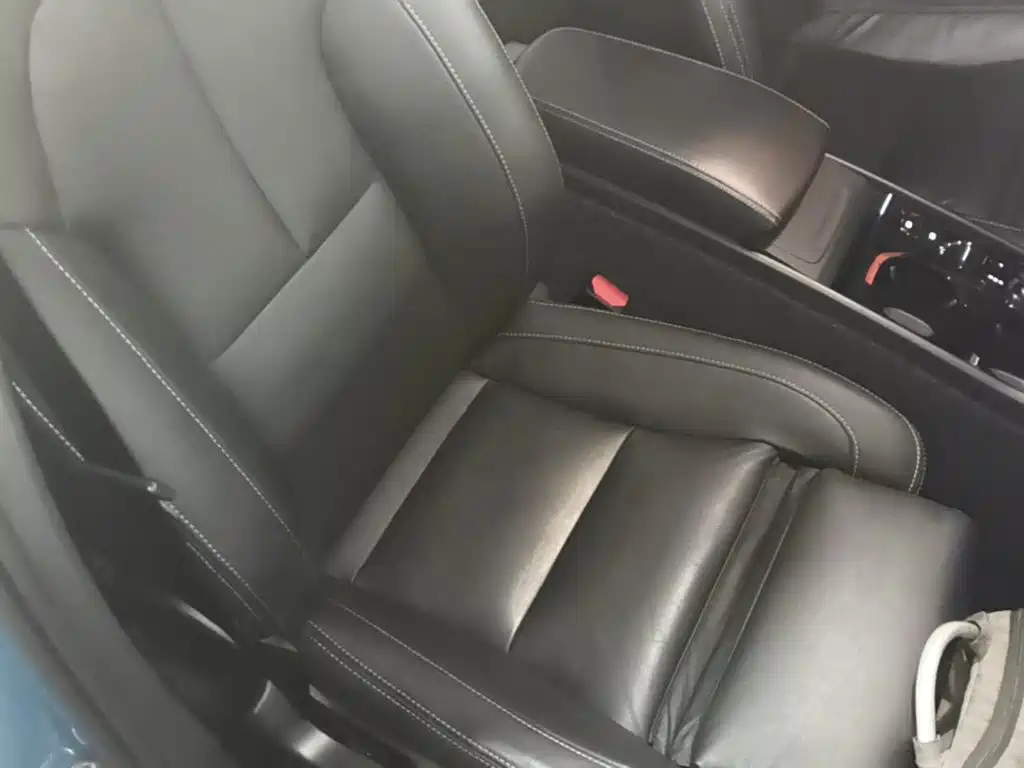 Volvo XC40 — миниатюра 25