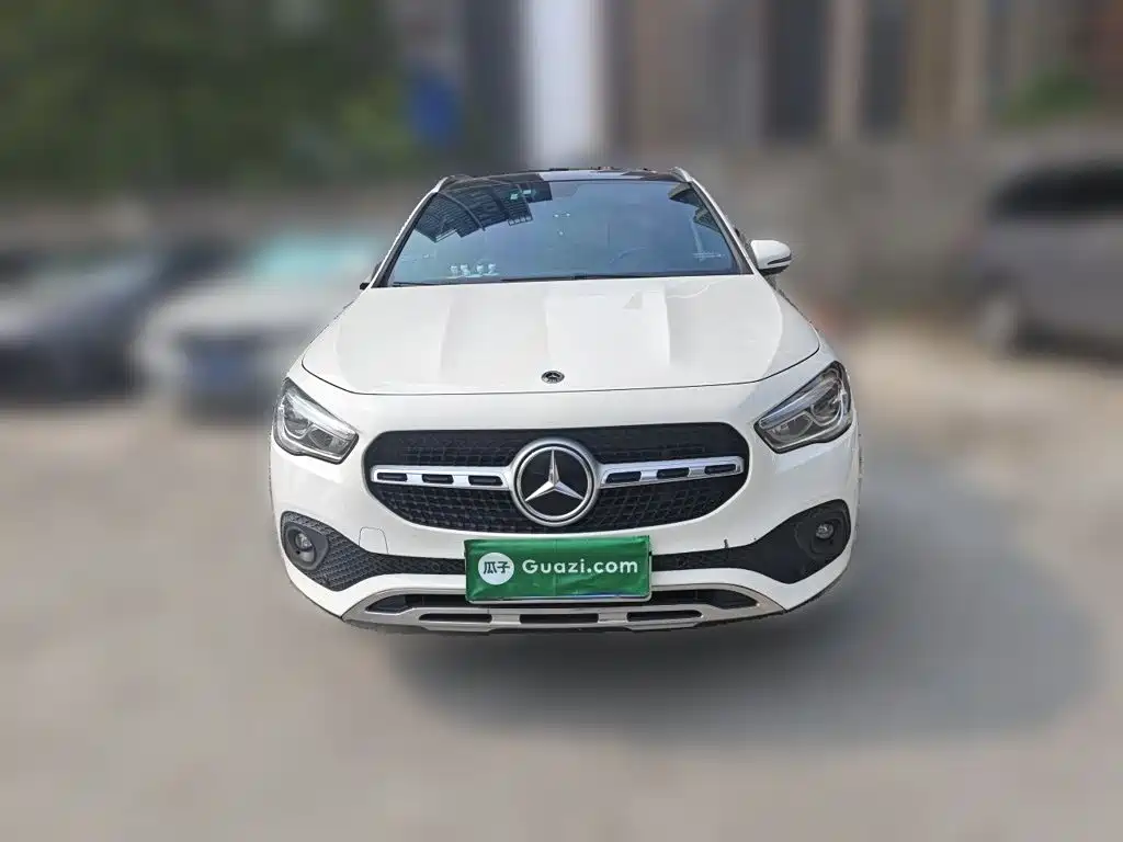 Mercedes-Benz GLA — миниатюра 23