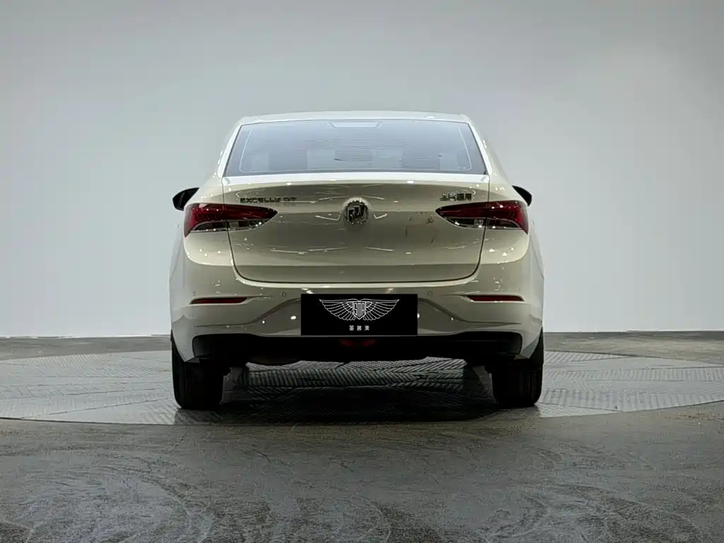 Buick Excelle — миниатюра 3