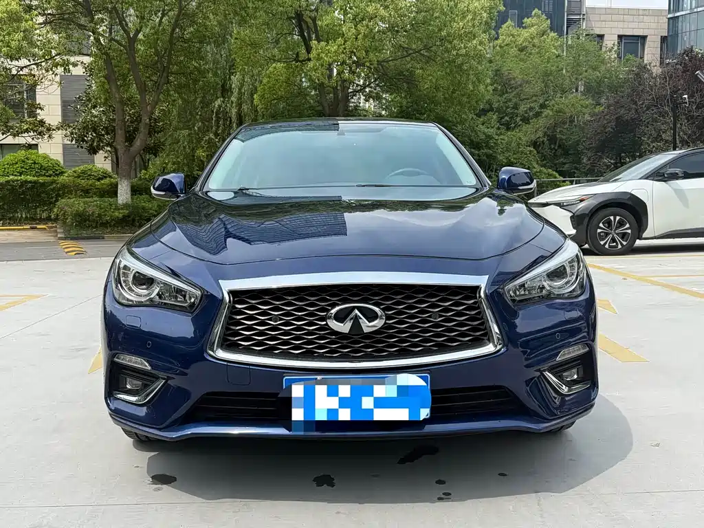 Infiniti Q50L 2018 2.0T VI