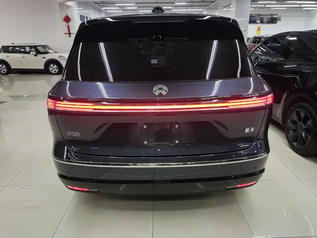 NIO ES8 — миниатюра 6