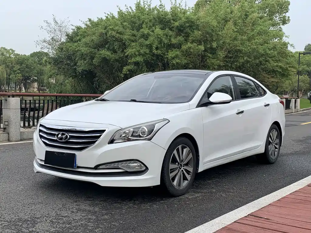 Hyundai Mistra — миниатюра 5