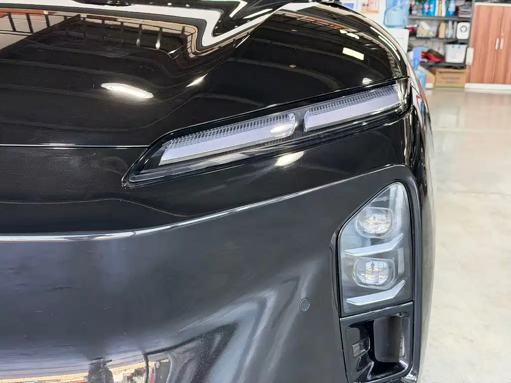 NIO ET5T — миниатюра 3