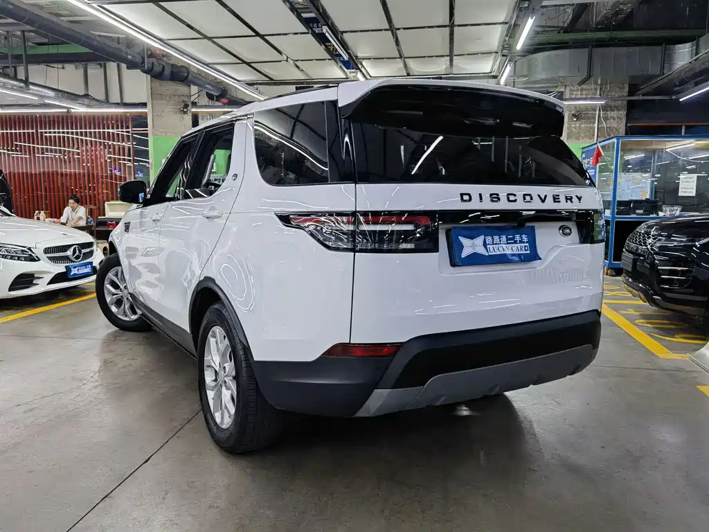 Land Rover Discovery — миниатюра 4
