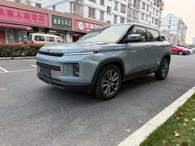 2020 Geely Icon