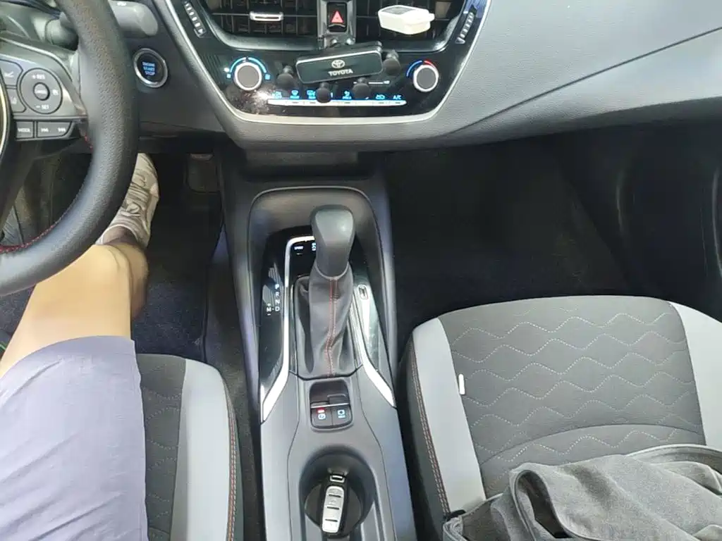 Toyota Corolla — миниатюра 14