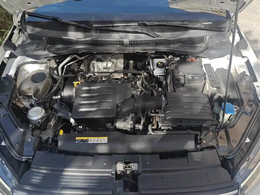Volkswagen Lavida — миниатюра 10