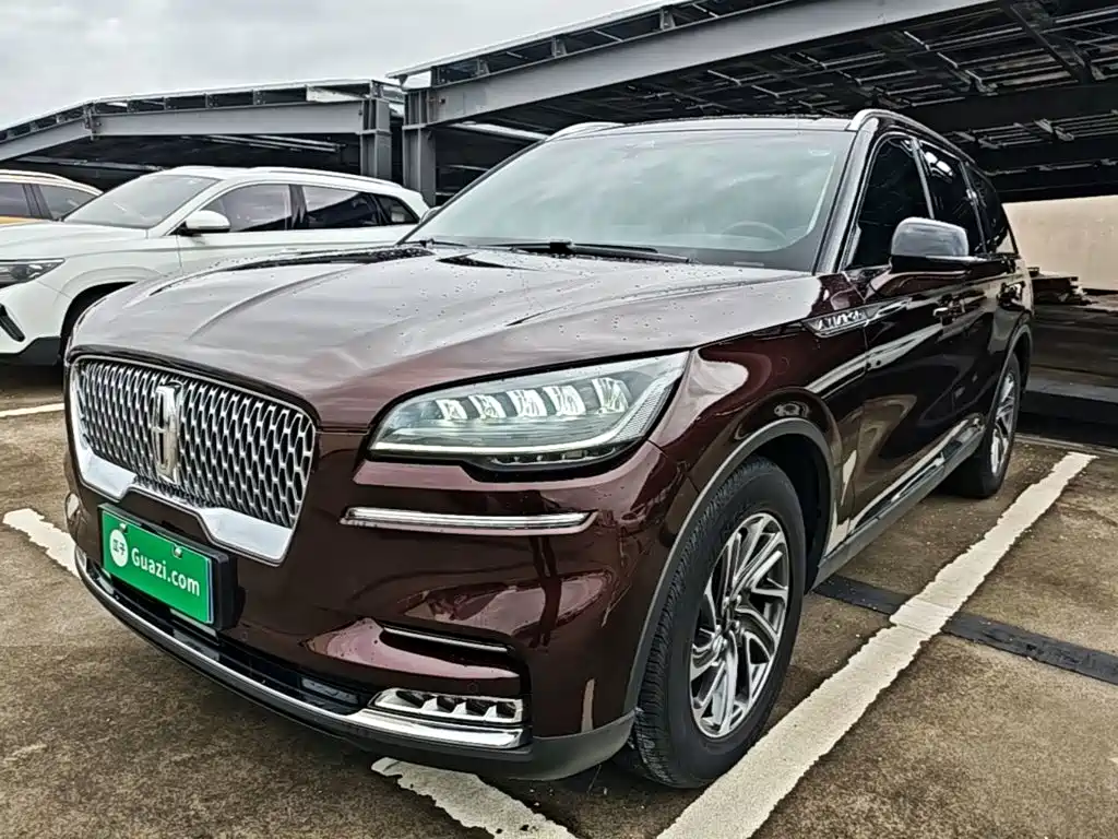 Lincoln Aviator (Import)