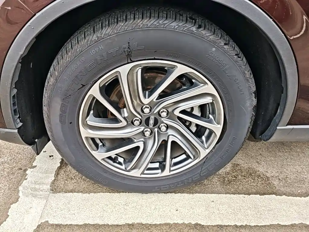 Lincoln Aviator (Import) — миниатюра 23