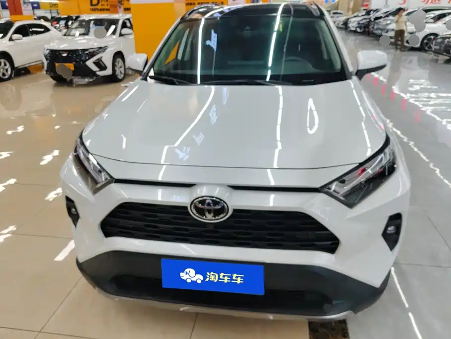 Toyota RAV4 — миниатюра 2