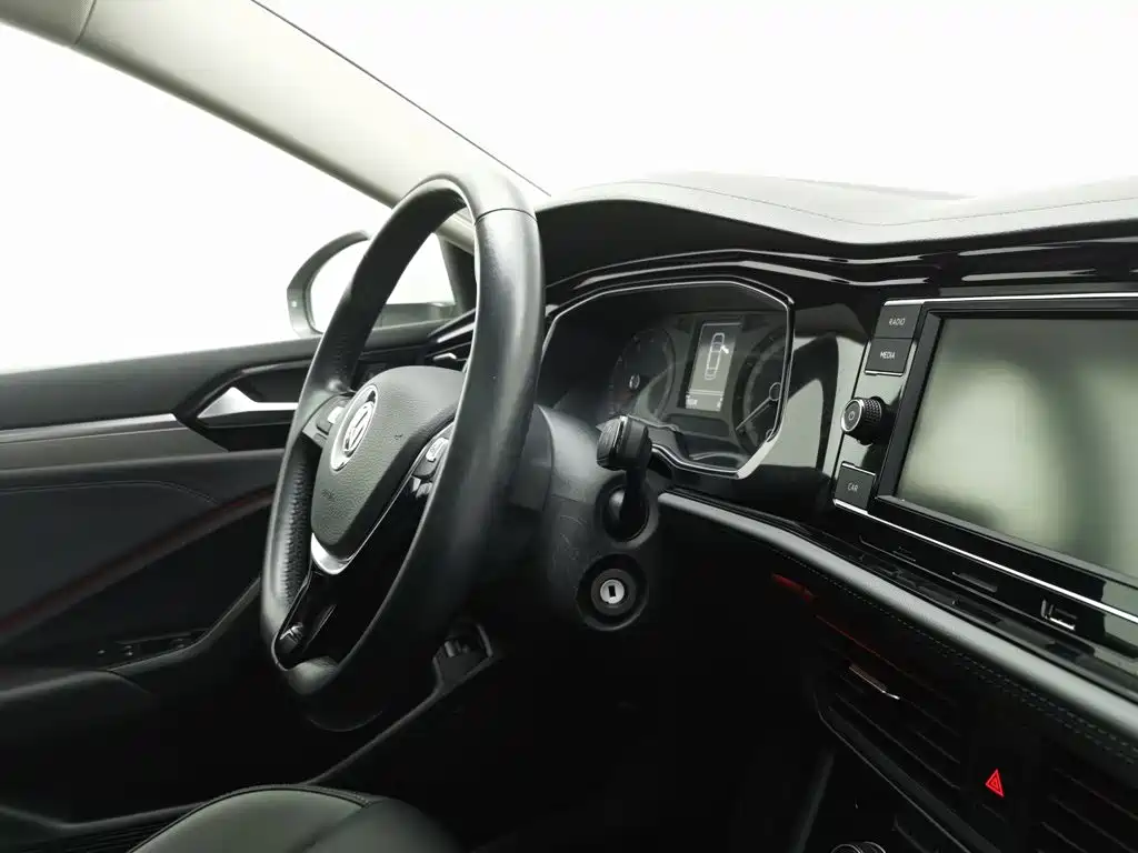 Volkswagen Sagitar — миниатюра 22
