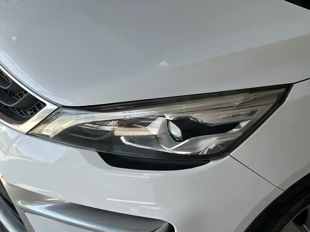 Geely Emgrand GS — миниатюра 15