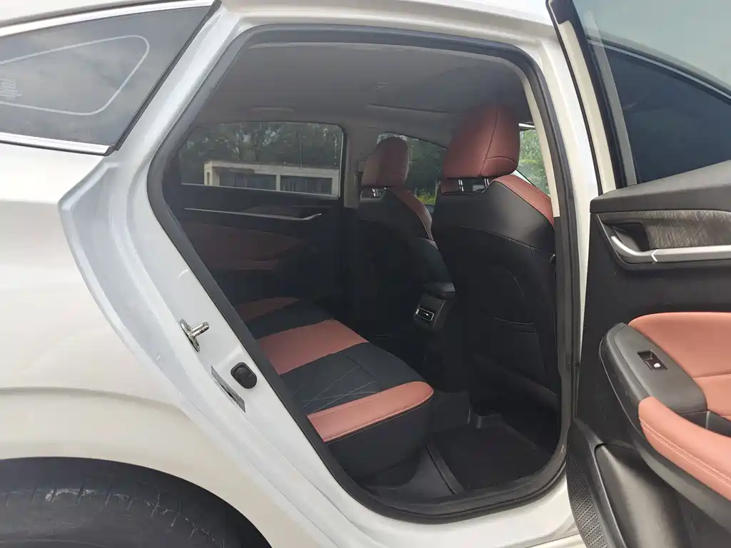 Changan Eado — миниатюра 13