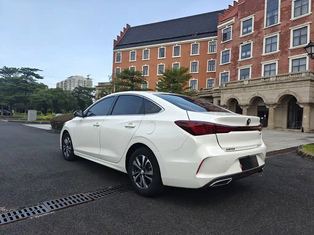 Changan Eado — миниатюра 21