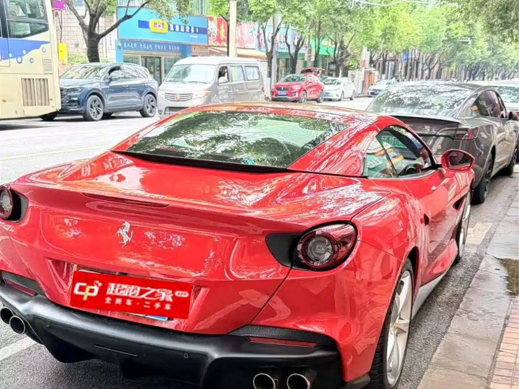 FERRARI PORTOFINO
