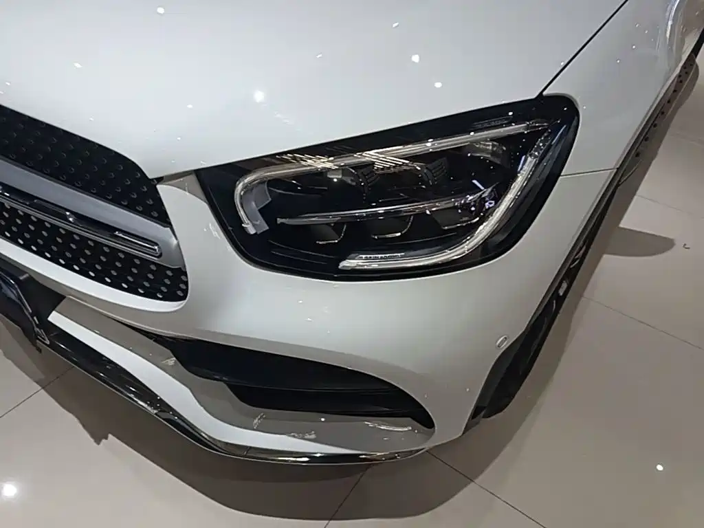 Mercedes-Benz GLC — миниатюра 24