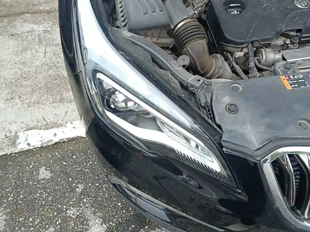 Buick Envision Plus — миниатюра 11