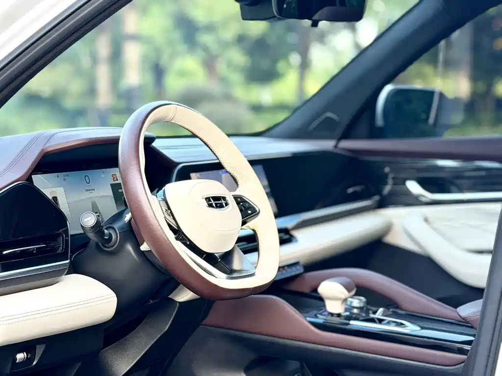 Geely Xingyue L — миниатюра 9