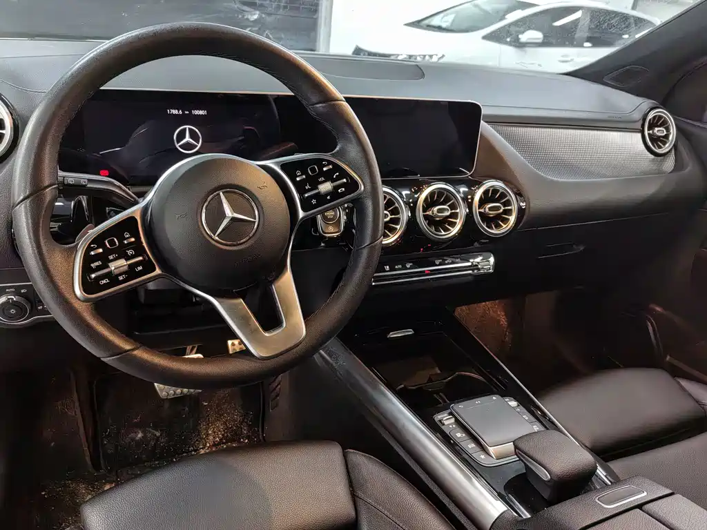 Mercedes-Benz GLA — миниатюра 4