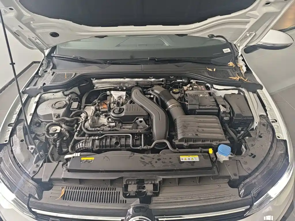 Volkswagen Golf — миниатюра 20