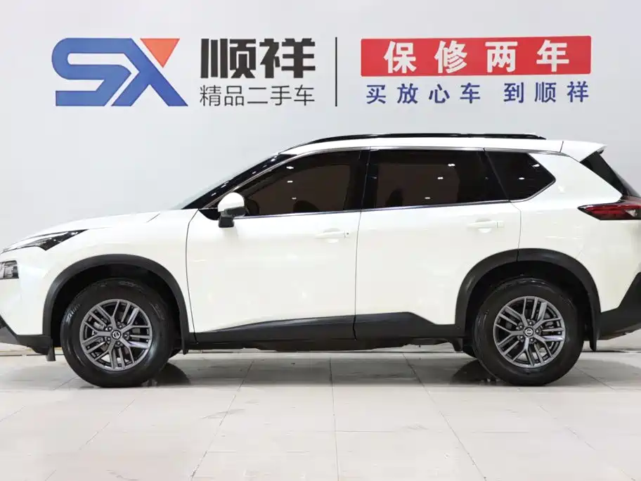 Nissan X-Trail — миниатюра 6