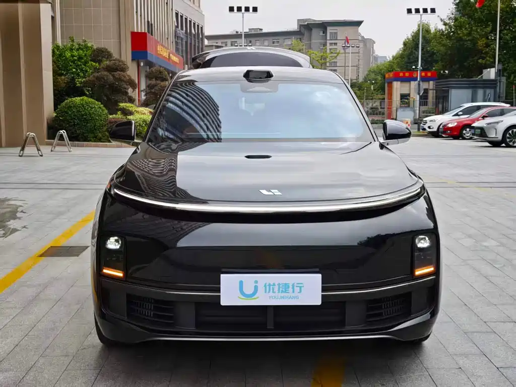 Li Auto Li L9 — миниатюра 2