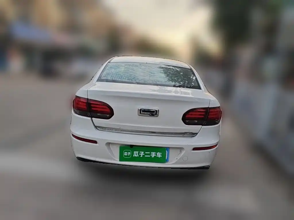 Qoros Qoros 3 — миниатюра 7
