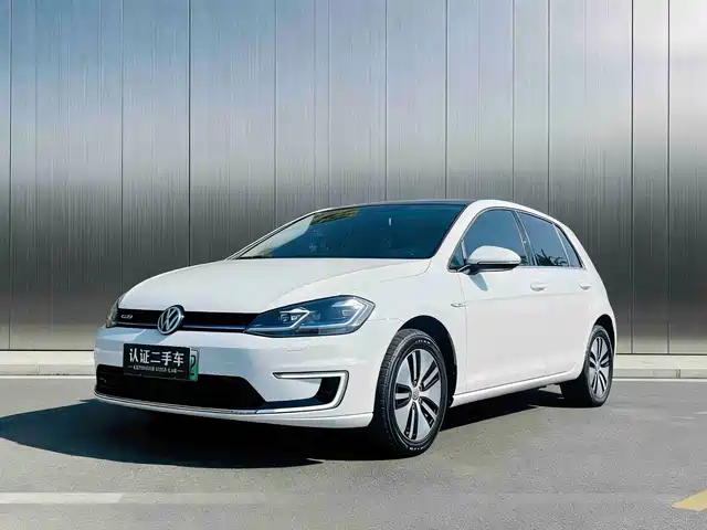 volkswagen golf*pure-electricity