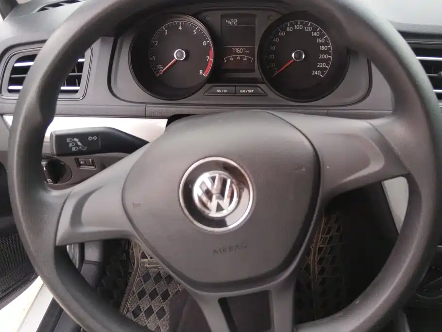 Volkswagen Lavida — миниатюра 15