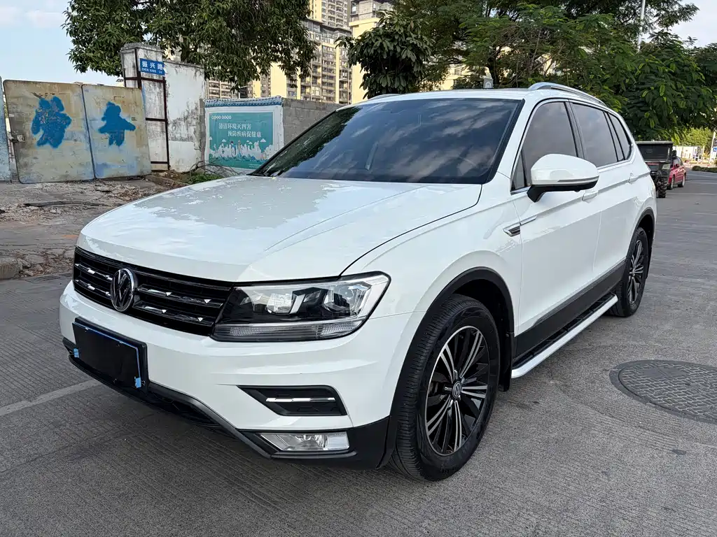 Volkswagen Tiguan L 2019