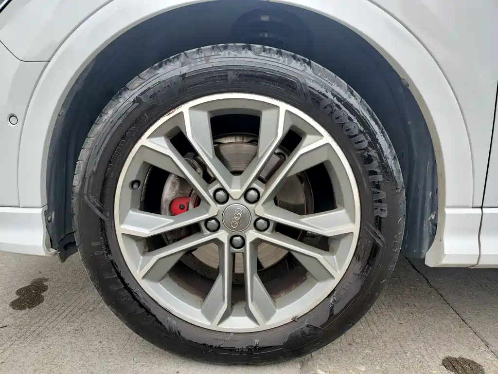 Audi Q3 — миниатюра 18