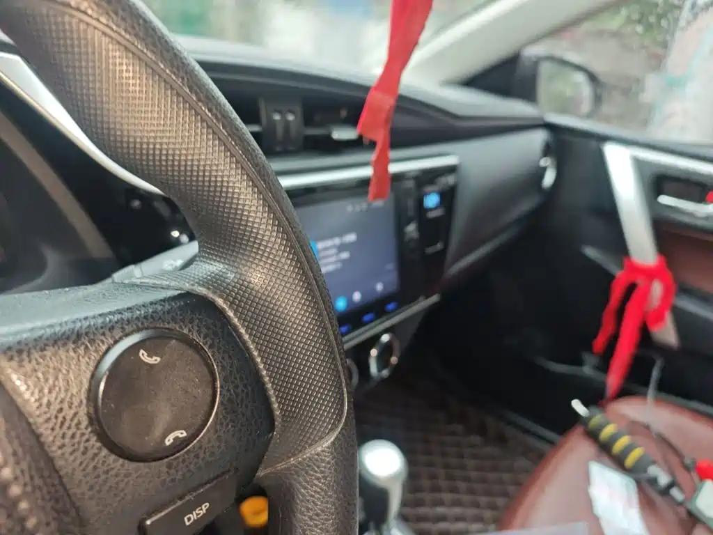 Toyota Corolla — миниатюра 14