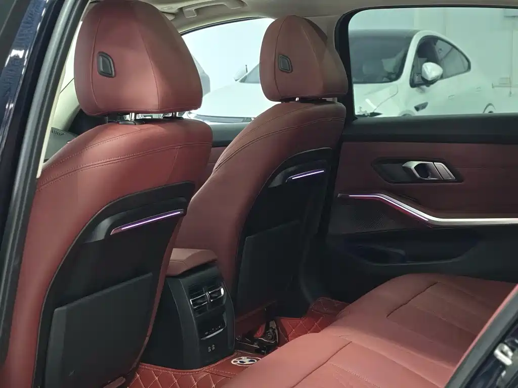 BMW 3 Series — миниатюра 6