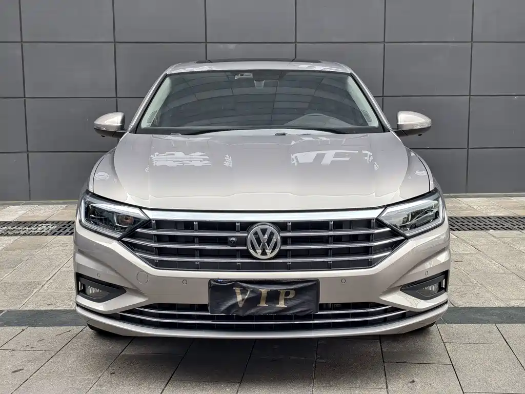 Volkswagen Sagitar — миниатюра 2