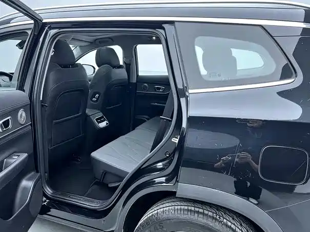 Chery Tiggo 8 PLUS — миниатюра 8
